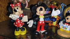 Mickey And Minnie Mouse Ceramic Statue Figuri...