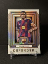 Ronald Ara�jo 2025 Futera FC Barcelona Platinum BP05 Base Card 