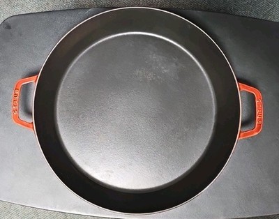 Staub Cast Iron 15 In Large Double Handle Fry Pan Paella 6.5 Quart In Used Cond.