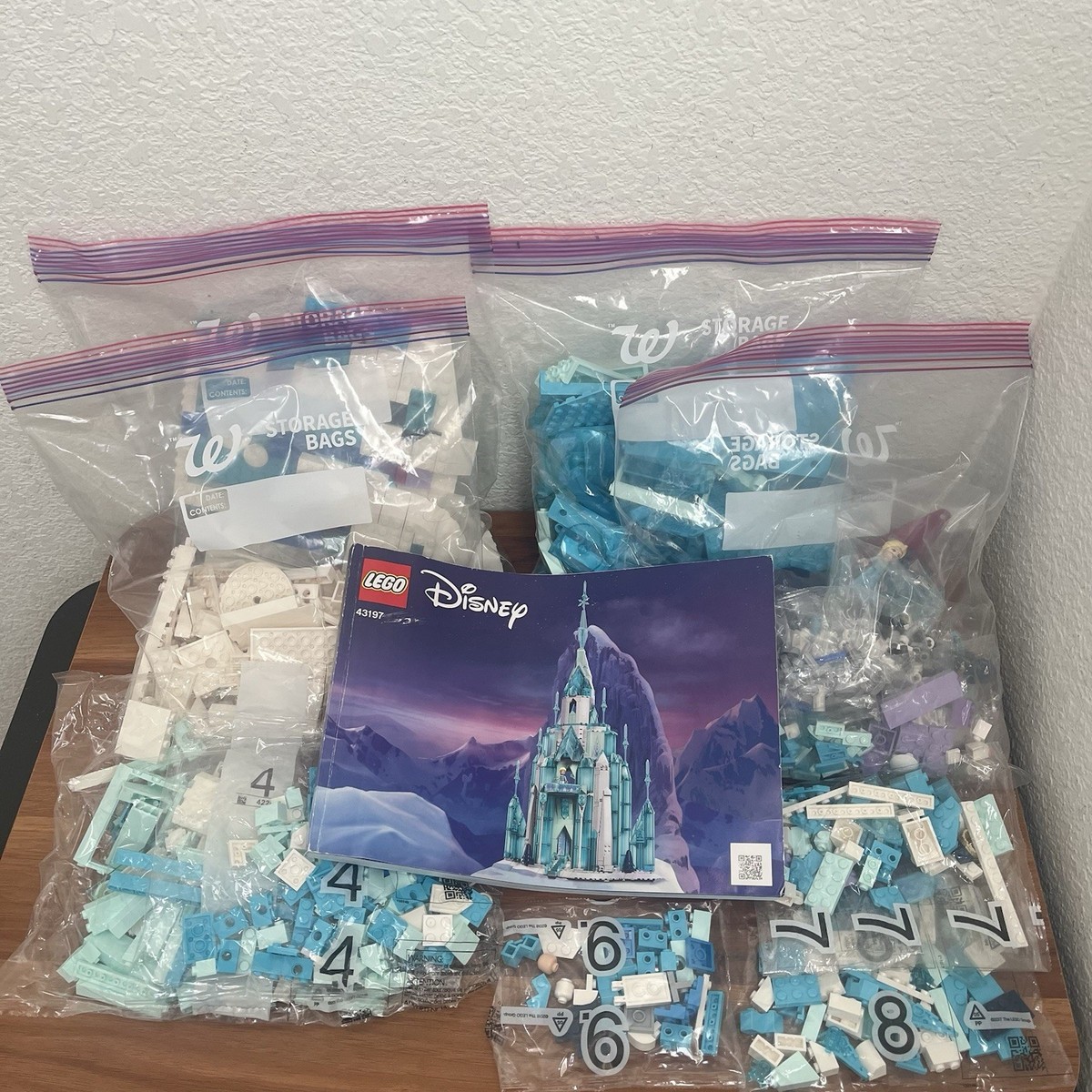 Lego 43197 Frozen Ice Castle *Incomplete Parts & Pieces - No Box