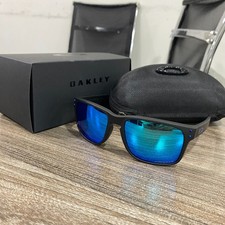 New Oakley Holbrook Style Polarized Sunglasses Black Frame Blue Mirror Lens