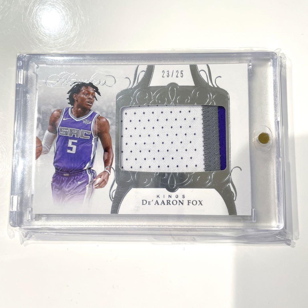 RC Flawless Patch /25 De’Aaron Fox NBA De'Aaron Fox 2017-18 RC Flawless Patch /25 NBA Trading Card