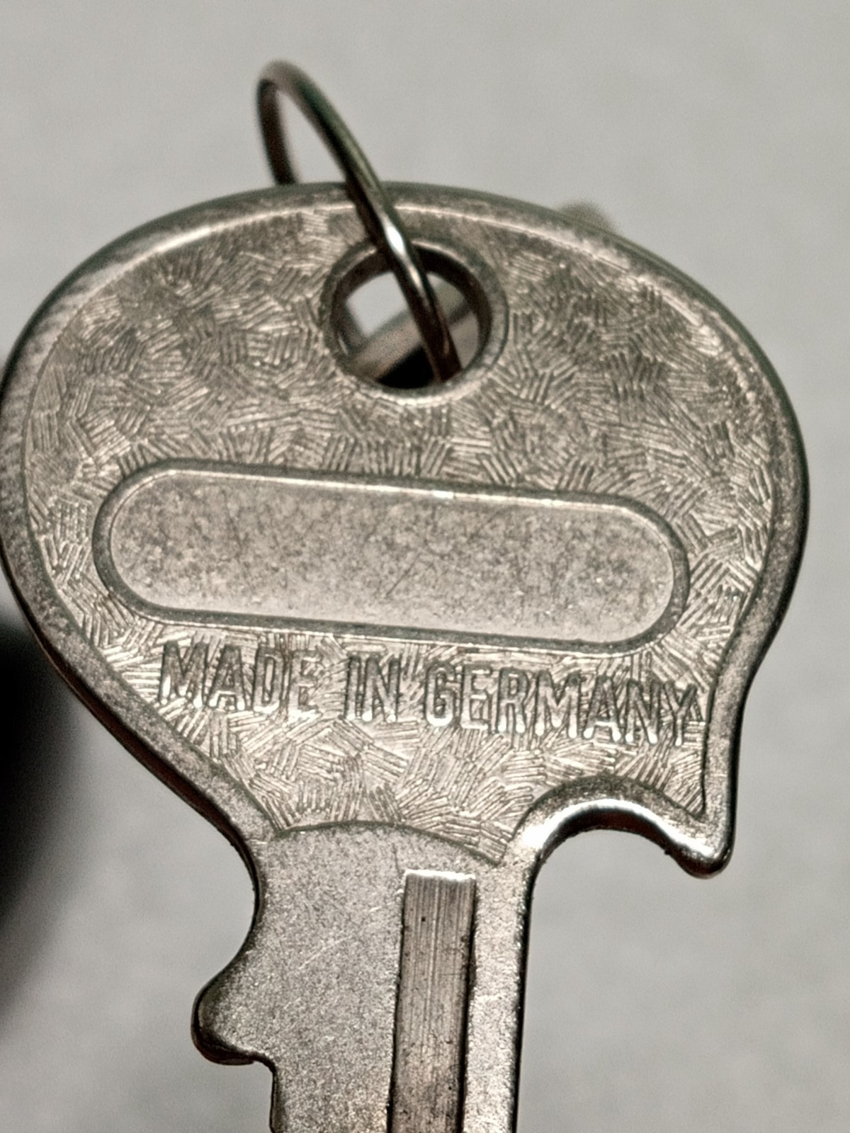 Ferrari 365 GTB/4 Daytona Ignition Switch Lock_Keys_Neiman_168785_246_308_NEW