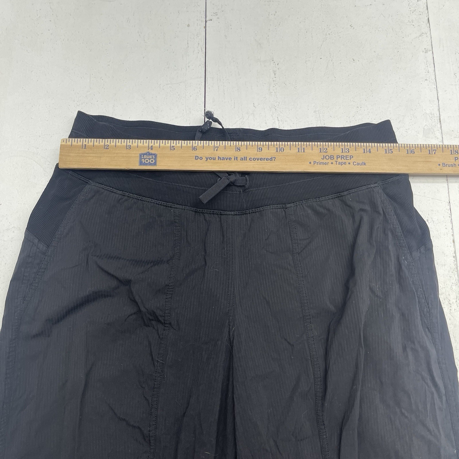 Lululemon Solid Black Dance Studio Jogger Athleti… - image 4