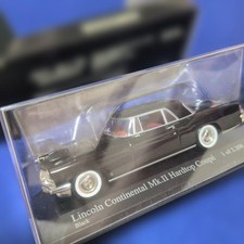 Minichamps 1/43  Lincoln Continental 1956 246327