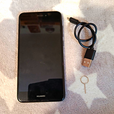 Huawei P8 lite 2017 PRA-LX1 16GB/3GB Schwarz Android Fingerabdruck Dual SIM