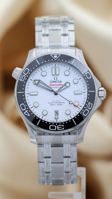 Omega Seamaster Diver 300m 42mm Automatik NEU 21030422004001 Original Papiere 