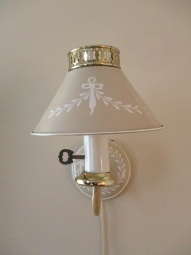 Vintage Tan Beige Tole Mid Century Metal  Wall Sconce Lamp Light PAIR AVAILABLE