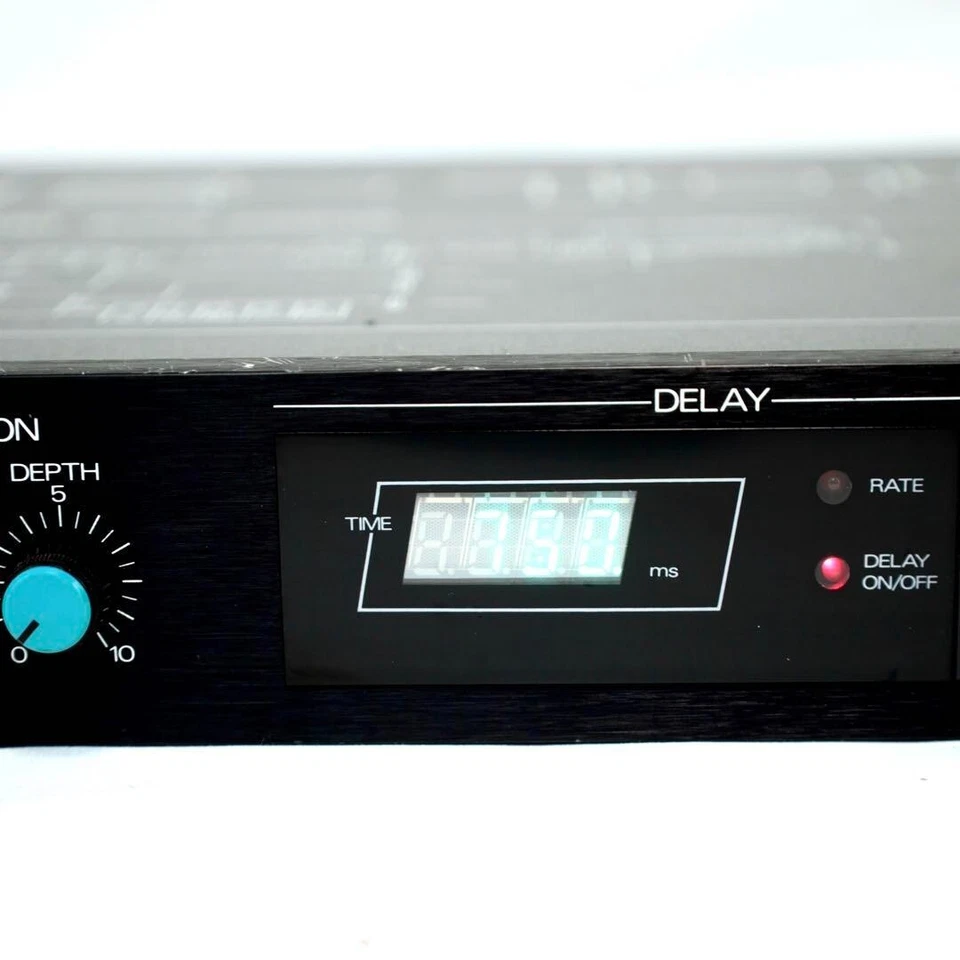 Roland SDE-1000 Digital Delay Rack Effects Processor Japan - Image 3 of 4