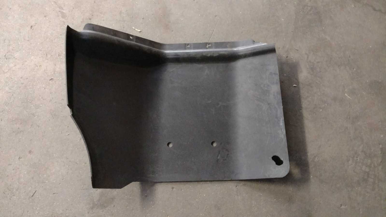 LAMBORGHINI MURCIELAGO WHEEL LINER SHELL FRONT RH REAR OEM 410821172A