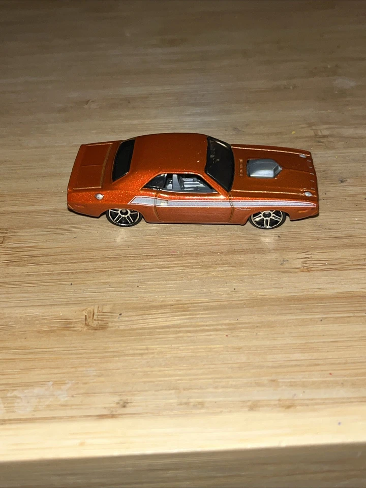 Hot Wheels 70 Dodge Hemi Challenger Juguete Pony Car Diecast Mattel 2006 Modelo #37 Foto 3 de 4