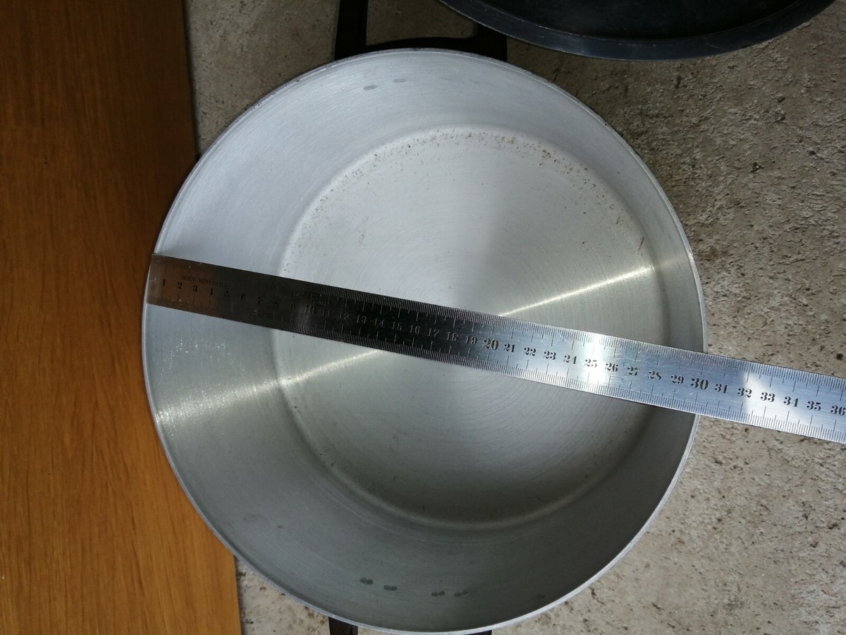 Marmite Vintage TOURNUS – Gamelle En Aluminium – Diamètre 28,5 Cm – Neuf