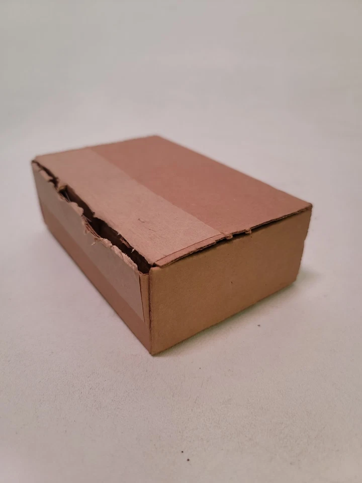 SIMPLE Mobile SMATKTMT5NA-TRI1 Keep Your Own Phone Prepaid SIM Kit (Box of 4) - Image 3 of 3