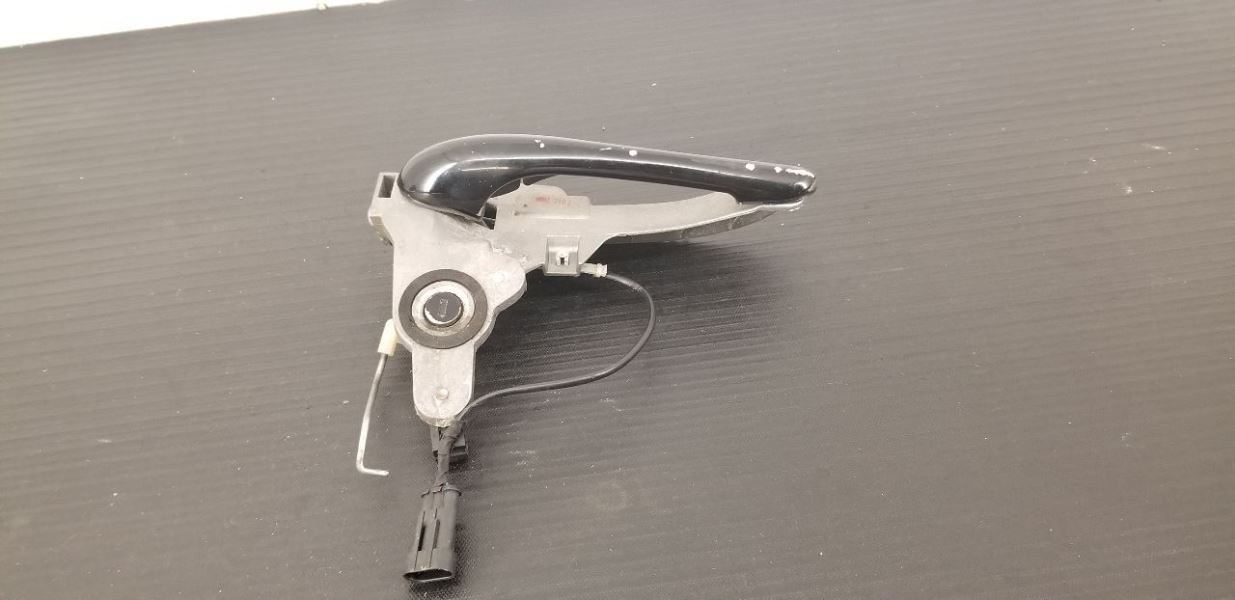 Maserati Quattroporte 2003-2012 RIGHT Exterior door handle P/N 69287600