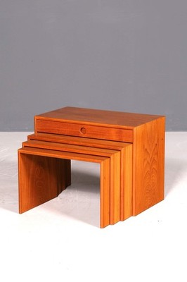 Schlichtes Mid Century Tisch Set Vildbjerg Møbelfabrik Couchtisch echt Holz 3er