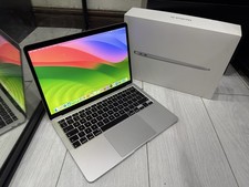 Apple MacBook Air Retina 13.3" 2020 - 256GB SSD 8GB Ram 1.1GHz Core i3 - Silver