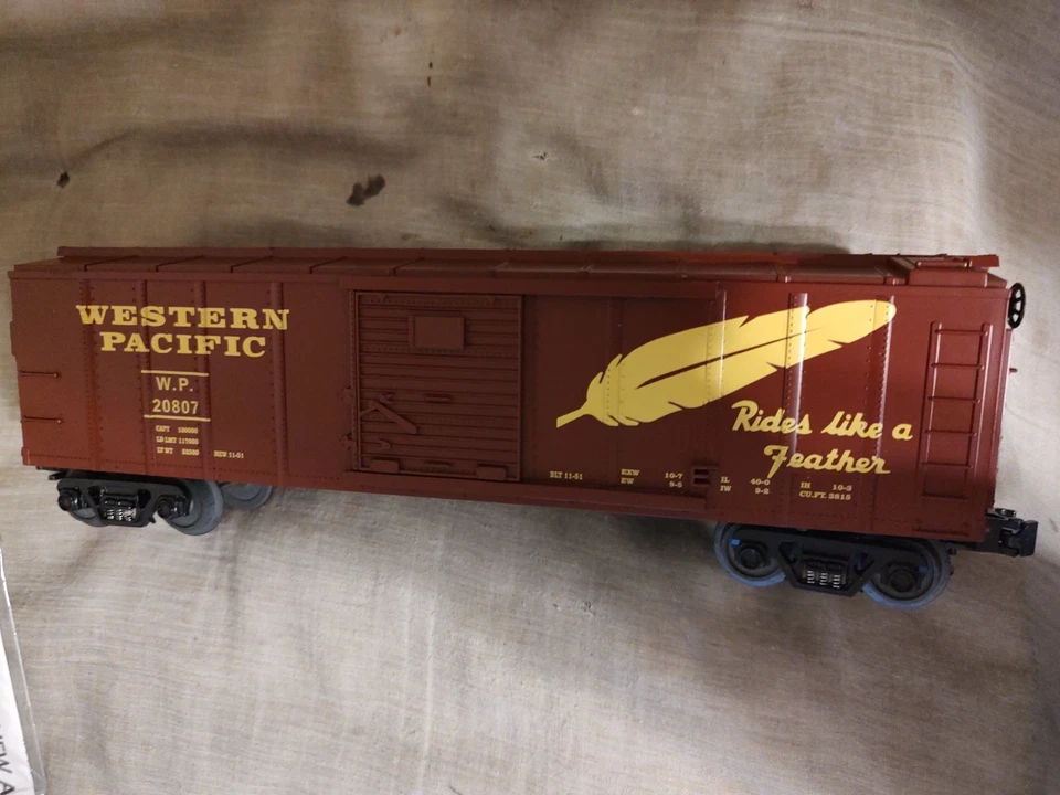 MTH RAIL KING  30-7444 WESTERN PACIFIC BOXCAR W.P. 20807 - Image 2 of 4