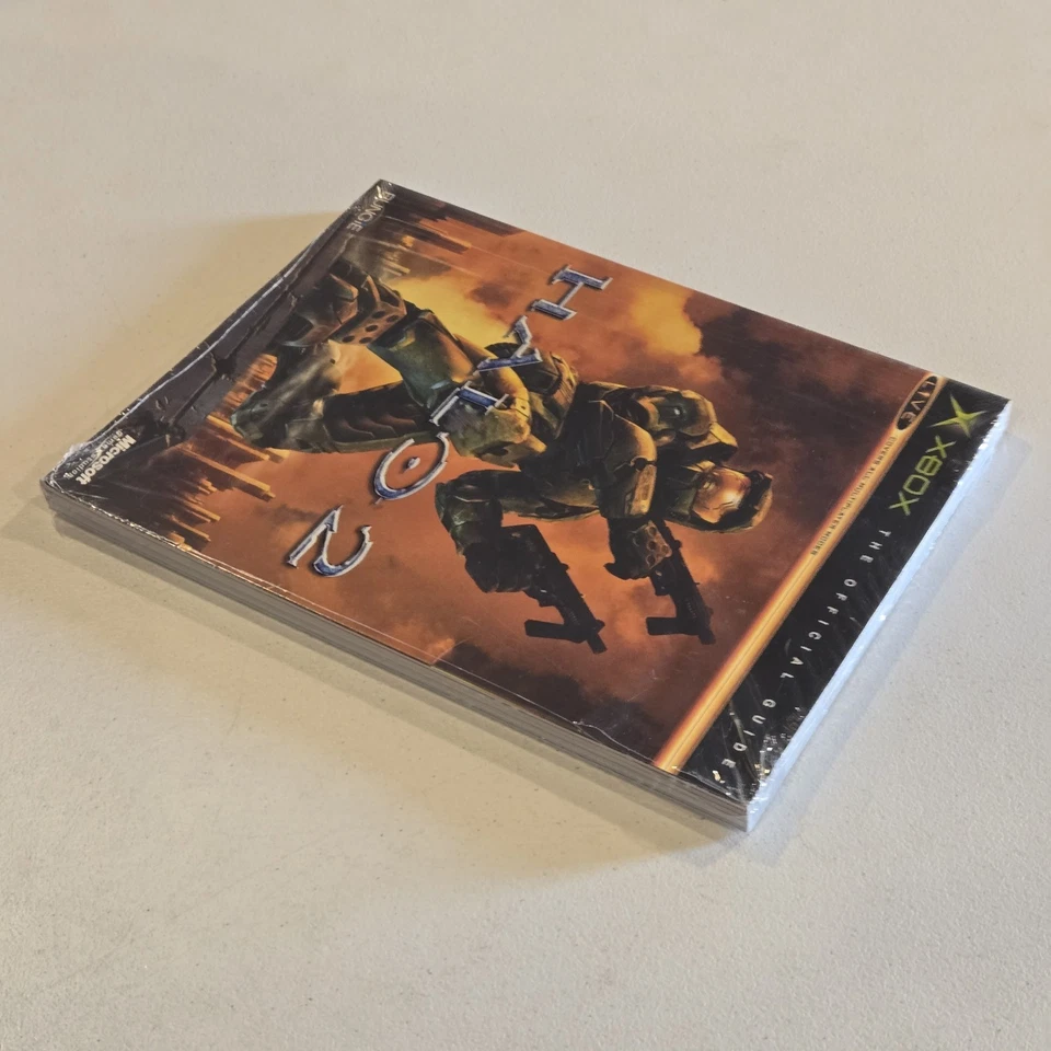 Halo 2 - The Official Guide PAPERBACK BOOK 2004 XBOX BUNGIE VIDEO GAME BRAND NEW - Image 3 of 4