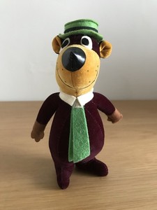 Yogi Bear Sawdust Doll, Hanna Barbera 1960’s Marushin / Sun Pet.