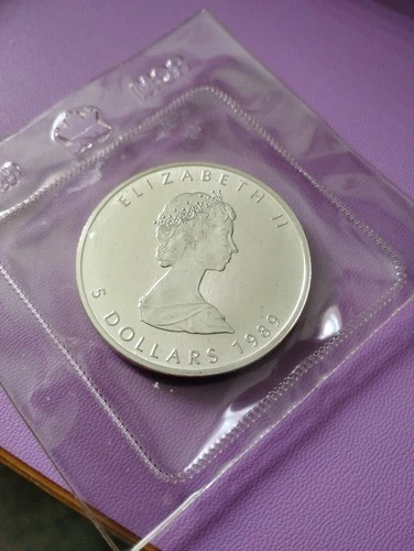 1989 Silver Maple Leaf .9999  1oz RCM SEALED