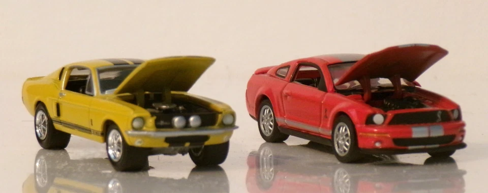 Shelby GT500 1967 y 2007... 1:64 Greenlight coleccionables Foto 4 de 4
