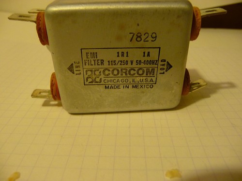 AC power filter , Corcom , 1R1 , 1 amp , 120 volt / 250 volt - Picture 6 of 6