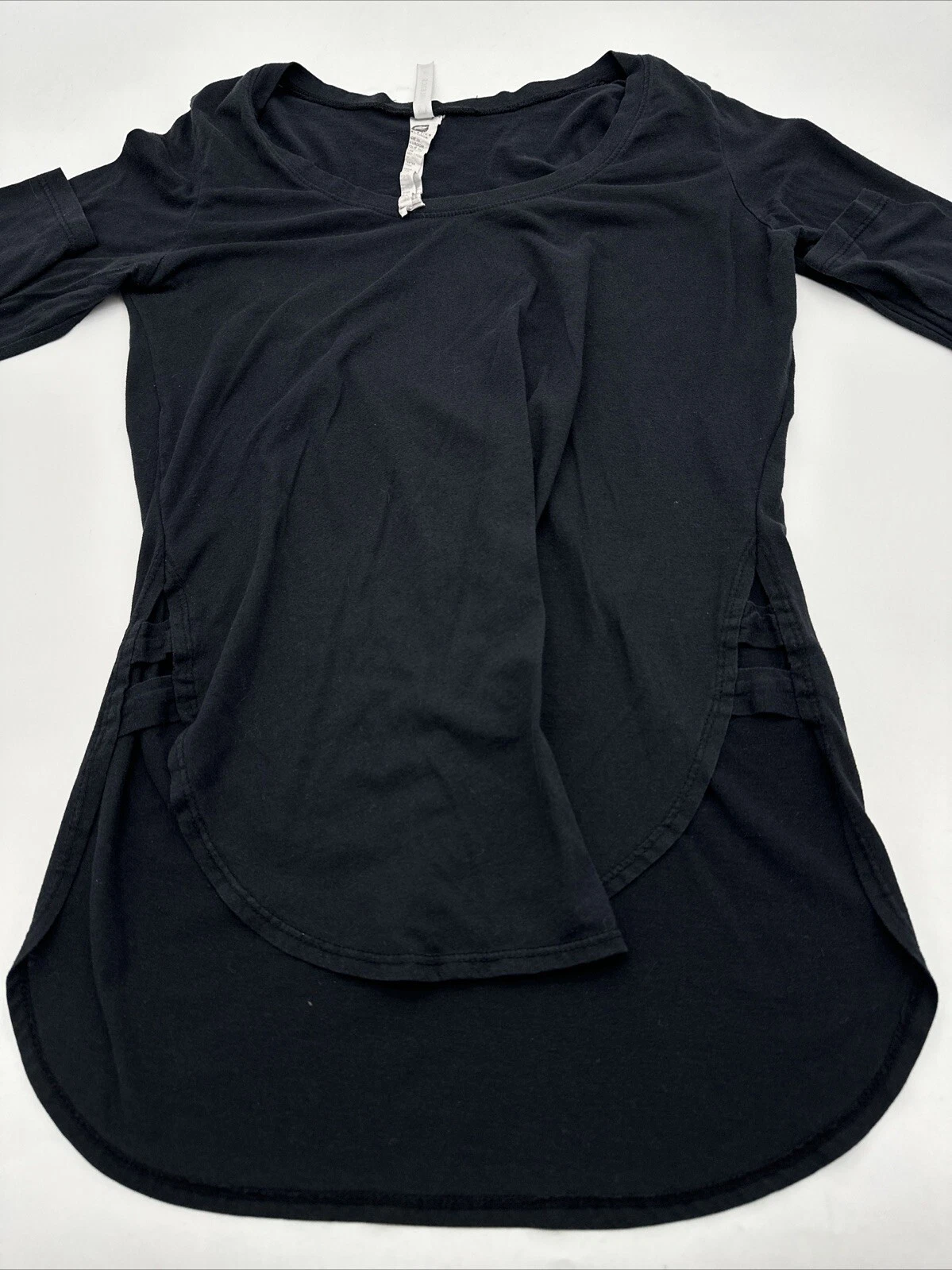 fabletics long sleeve solid round neck shirt