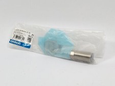 Omron E2A-M18KS08-M1-B2 Proximity Switch