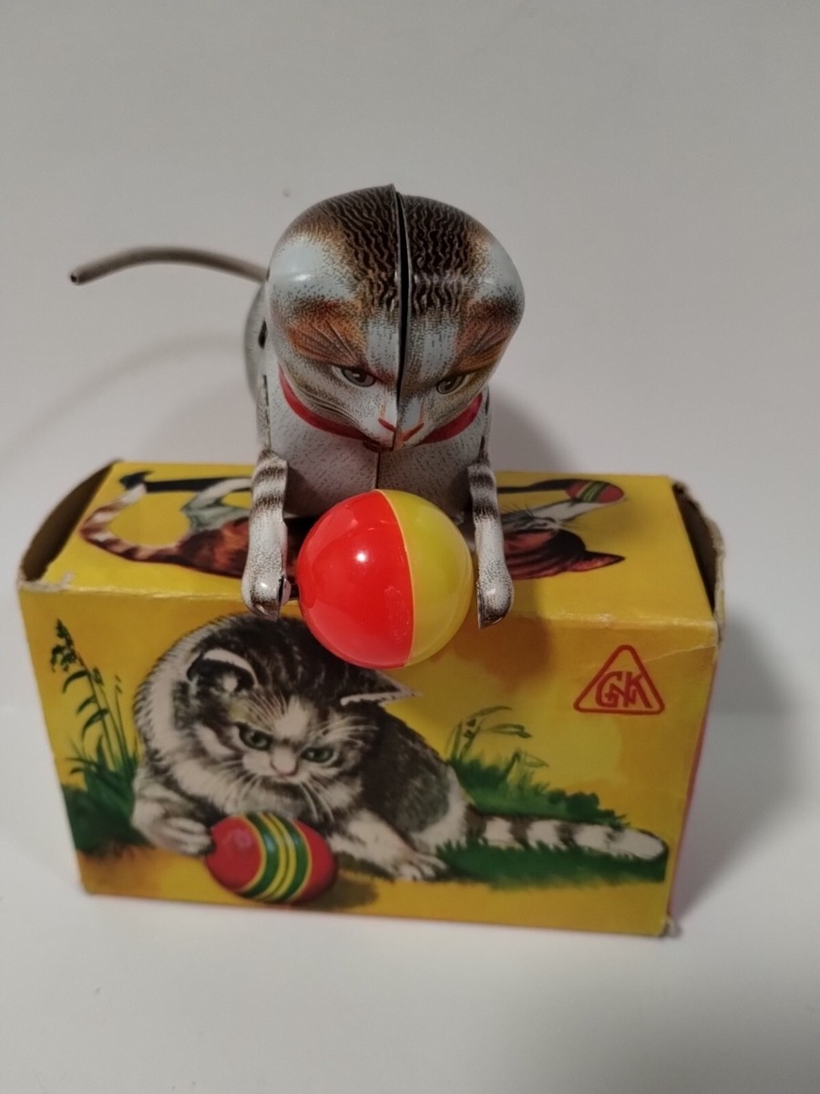 Vintage Made in Western Germany KOHLER Tin Wind Up Cat w ball Toy