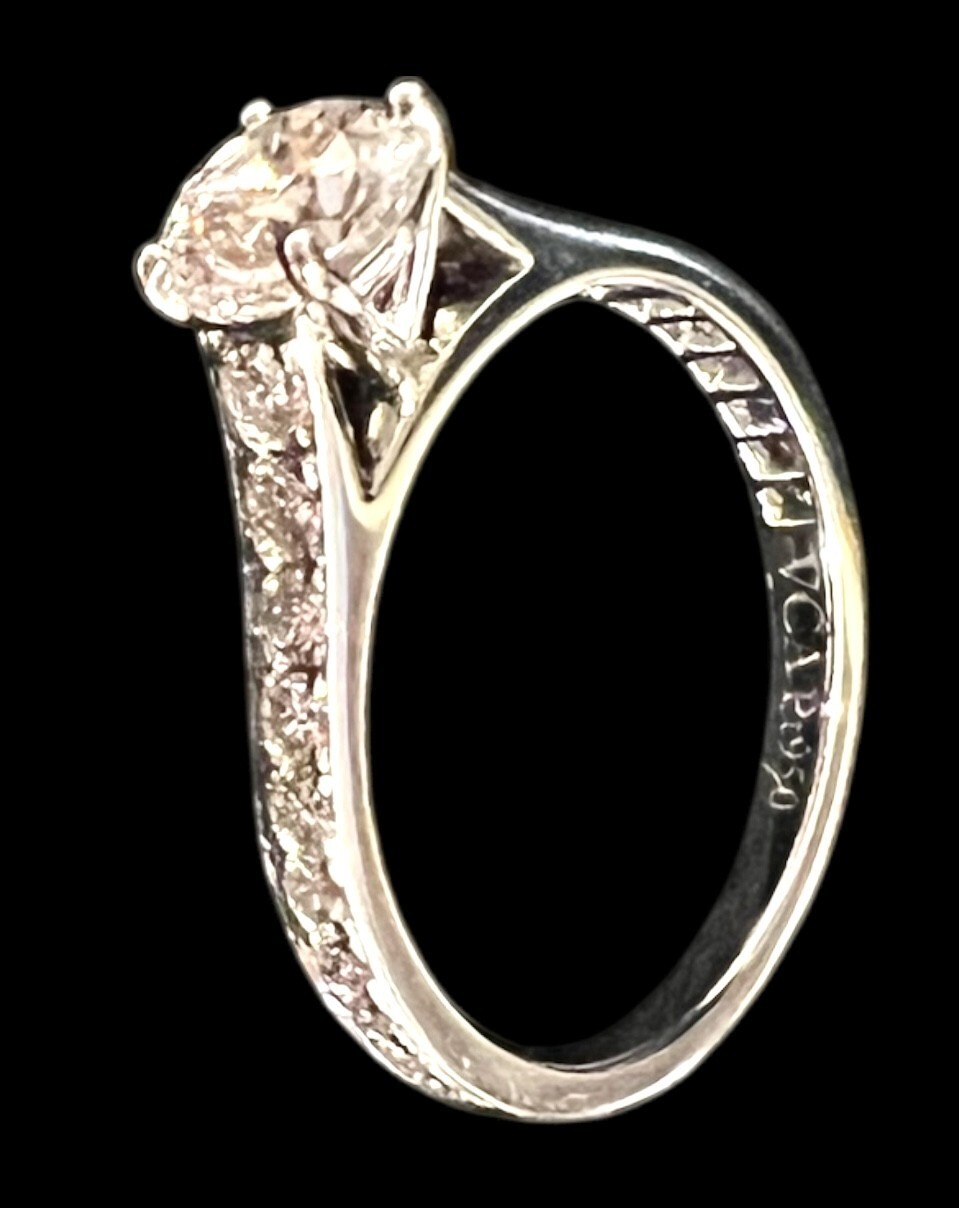 Van Cleef & Arpels - Romance - Diamond 0.50ct/950 Platinum Ring