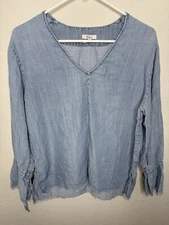Rails Zimi Top S Vintage Wash Chambray Lyocell Linen Bell Sleeves V Neck