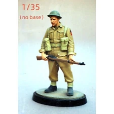 1/35 resin figure model kit WW II British soldiers unassembled  unpainted