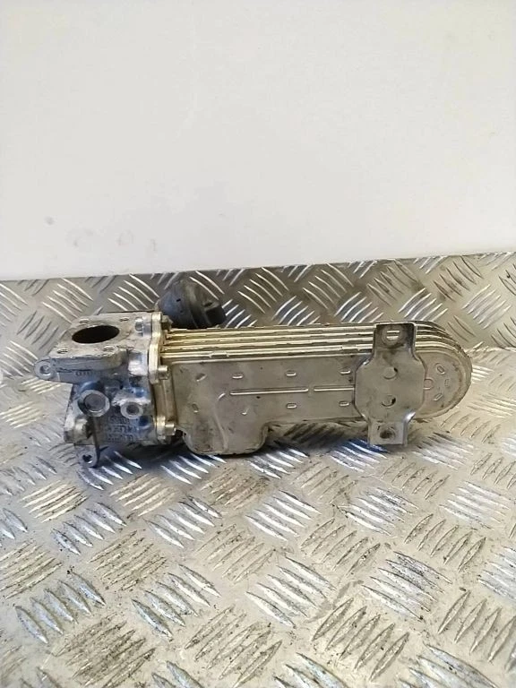 Mitsubishi Outlander 2007 Diesel EGR Radiator Exhaust Cooler 03G131513K LMA4673 - Image 2 of 4