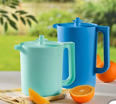 Tupperware Pitchers 50.7oz & 70oz, 4 Tumblers, Leak-Proof, Blue Green