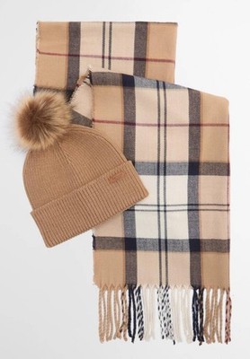 Barbour Geschenkset Beanie Dover & Schal Hailes