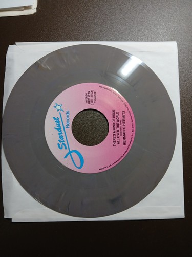 HERMAN'S HERMITS There's A Kind of Hush / No Milk Today MARBLED Vinyl 45 Record - Picture 3 of 9