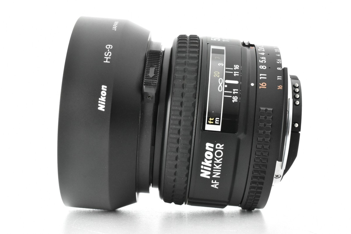 MINT/Hood] Nikon AF 50mm f/1.4 D Nikkor Standard Lens for F5