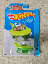 Hot Wheels The Jetsons Capsule Car 2013 HW City CFH76