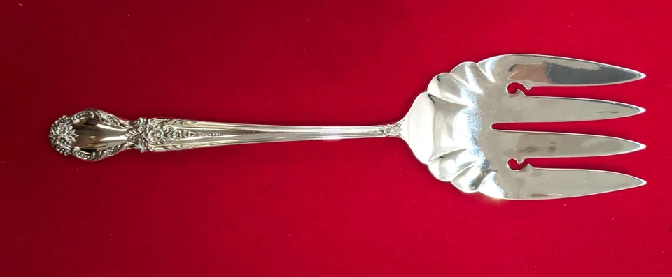 Tenedor para servir ensaladas de plata esterlina Brocade By International, 9-1/4"" de largo Foto 2 de 4