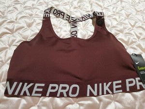 burgundy nike crop top