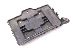 HYUNDAI SANTA FÉ 2.2 CRDi 2008 RHD Batteriefach Pad Halterung 37150-2B100 11452192