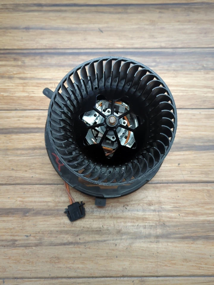 Volkswagen CC Eos Golf Passat 2006-2014 conjunto de motor inferior 3C1820015AA OEM Foto 2 de 4