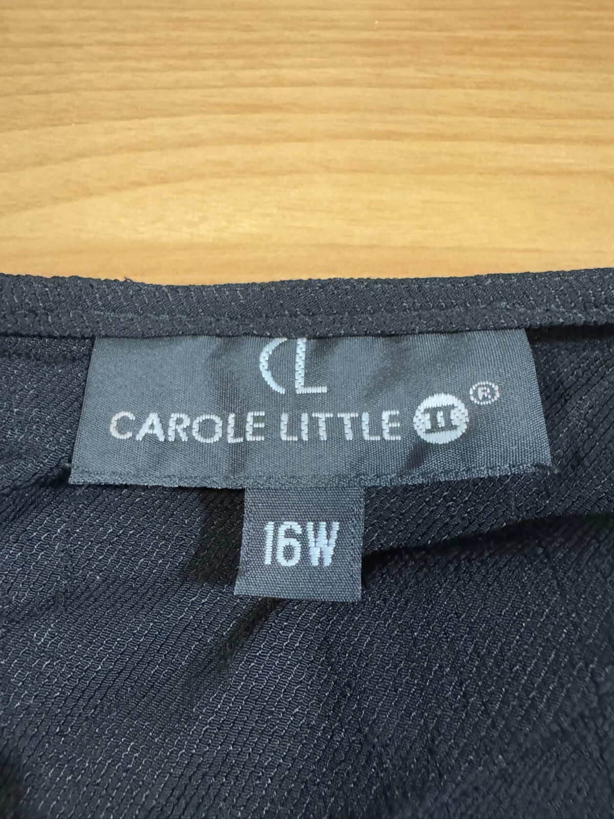 Carole Little Vintage Black Paisley Mixed Media B… - image 4