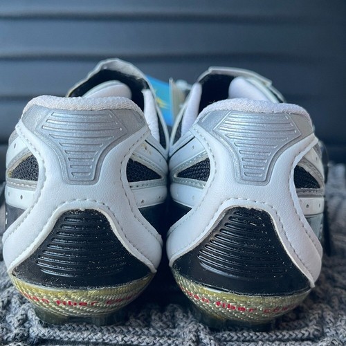 New With Tags Shimano SH-R132 Road Shoe Size 39 US 6 Spinning Shoe Carbon Fiber - Picture 3 of 8