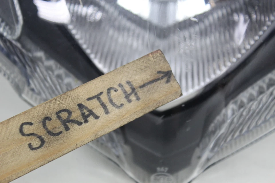 Faro delantero Ducati Streetfighter 848 OEM 52010182A Foto 2 de 4