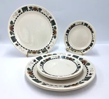 Corelle SUNBLOSSOMS Dinner Plates and Bread Plates - 4 of Each-USA Made