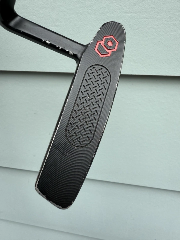 Burke Pro #1 Putter 34” Golf Club Right Handed  - Image 4 of 4