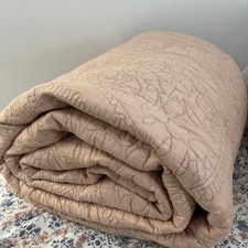Threshold 1-Piece Microfiber Quilt Paisley Garment Washed OEKO-TEX, Blush, King