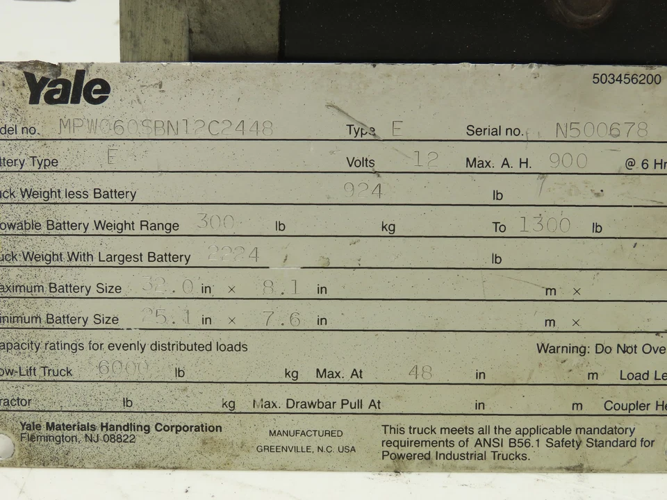 Carretilla elevadora eléctrica avanzada AA4-4002 24V DC motor de accionamiento 1,2 kW MPW060 Foto 3 de 4