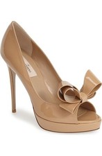 $745 Valentino Couture Bow d'Orsay Pump NUDE Patent Leather 38 8 shoes beige